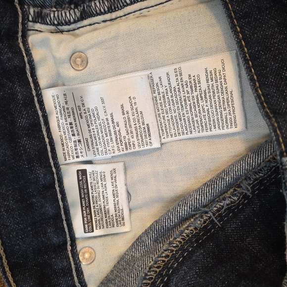 Levi Strauss 559 Jeans Size 34X34 Dark Blue - Picture 6 of 12